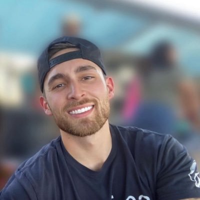 _FitnessFinance's profile picture. 