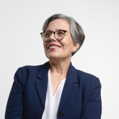 Diputada del #Distrito10 por Santiago, Providencia, Ñuñoa, Macul, San Joaquin y La Granja. @elfrente_amplio