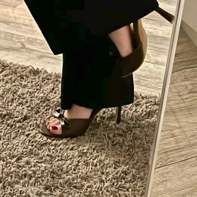 laertaf's profile picture. Sharing my thoughts