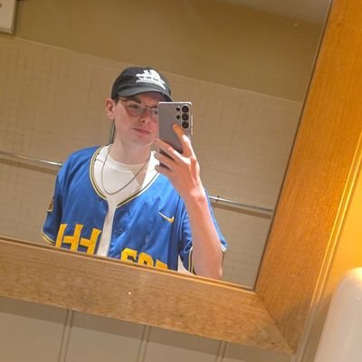 The Geordie Claret 🟣| Travelling the World watching Flippy Boys & Meat Slappers | 🧢🔱 | 🥞 🏳️🌈