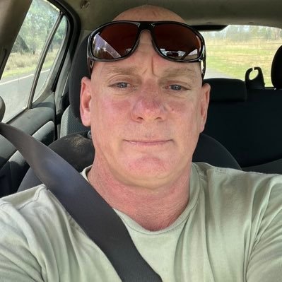 Damion1562526's profile picture. just your average Aussie guy .😁