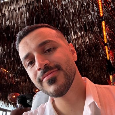 abdullahthearch's profile picture. 