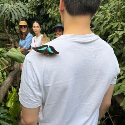 Franeurotic's profile picture. Here to make friends and have people influence me