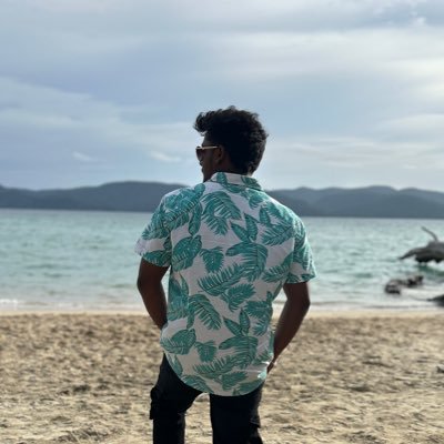 I__am_Venkatesh's profile picture. Software Engineer 
Tamil cinema Lover
Thalapathy Vijay🔥
MSD🧊