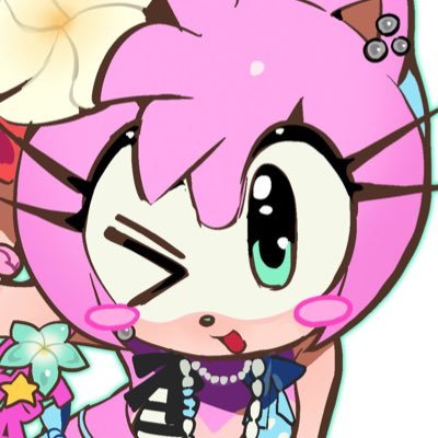 ꒰ clover Profile