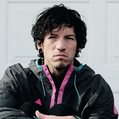 josh laner | no1 centermass fan :D | tt - @rabjoshh