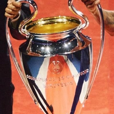 PSG, Beauvais, Chambly et Chantilly ❤️❤️❤️
Gizmo8mai1996 est suspendu