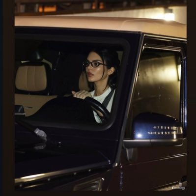 1999zAseman's profile picture. Nothing left