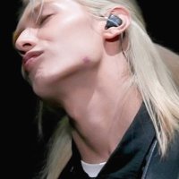 pook (@jooyeonsneck) 's Twitter Profile