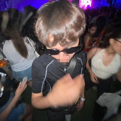 KlebOS_'s profile picture. pesito y nini me recuerdan a ti y a mi 💭💫