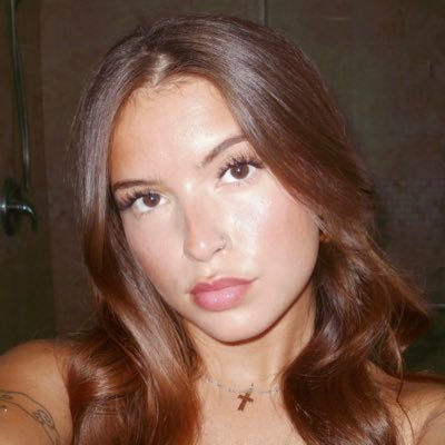 casfinefrock's profile picture. life’s a beach i'm just playing in the sand