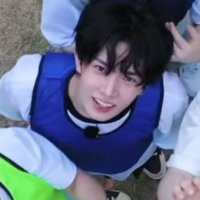 star¹⁰⁰⁹ ★ (@lovsstarr) 's Twitter Profile Photo star¹⁰⁰⁹ ★ (@lovsstarr) 's Twitter Profile Photo
