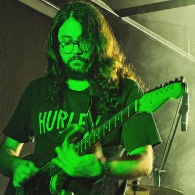 what doesn't kill me, better run
🎸Guitarist, 🎧Producer, 🎼Music Lover