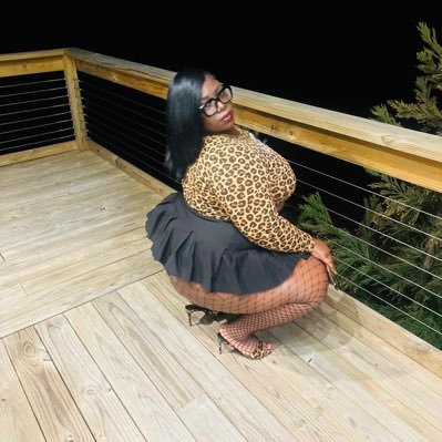 25 W/ No kids. | SEXIEST CHOCOLATE BBW IN THE WORLD. 💋💗 👑