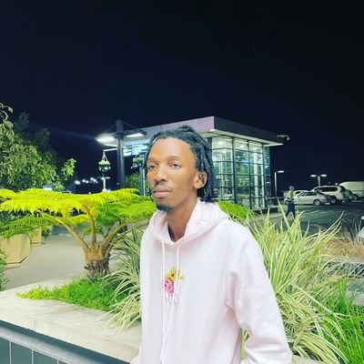 upperclass_para's profile picture. ig @ upperclass_para