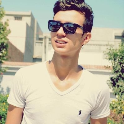 ly_hsyn51318's profile picture. 