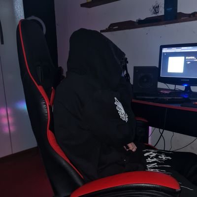 youngvoid666's profile picture. Oxyvoid🦇