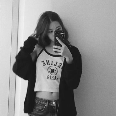 heckissakii's profile picture. wlw.