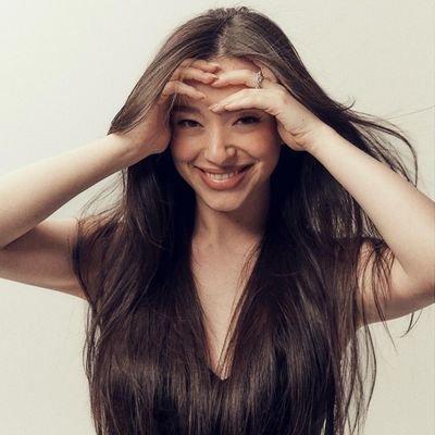 mikheevaani's profile picture. anora akgae