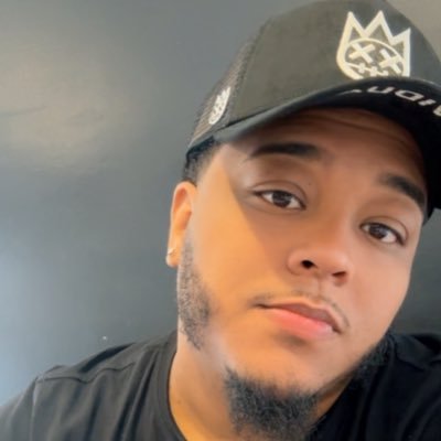 NBA 2K FIRST EVER LEGEND Capricorn ♑️ Email- Redcityboi2k15@gmail.com https://t.co/OITFrpyZk2