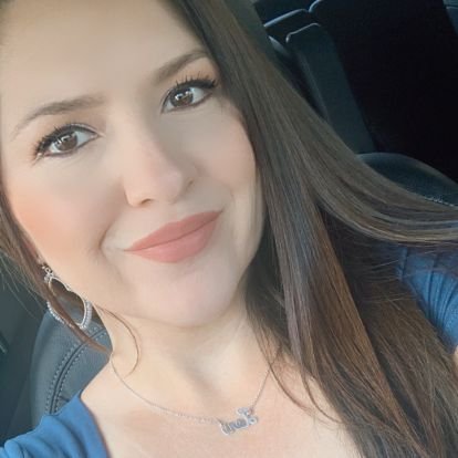 lovlee1217's profile picture. 