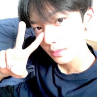 ★ (@lllb0ll0) 's Twitter Profile