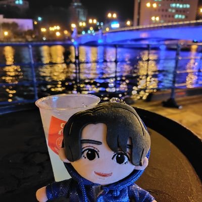 haijinMiko's profile picture. 橋本涼さん全力応援💙
だいぶ大人です✨️

＃橋本涼＃HiHiJets＃BandZAI＃墜落JKと廃人教師＃ロンダリング