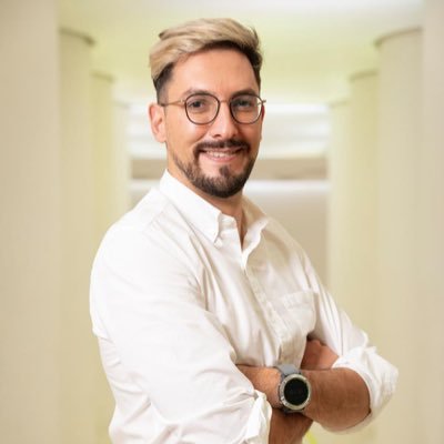 Co director de @practicalab, co fundador de @nuestrofuturoac