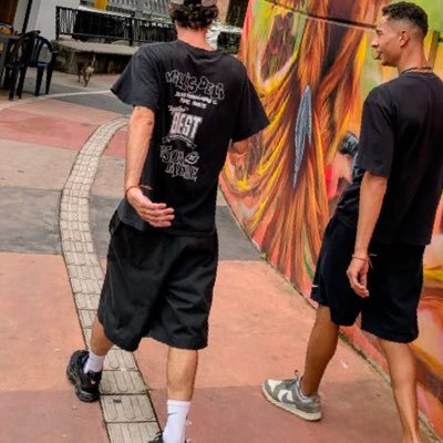 tambourineur13's profile picture. comment ça spasse dans la villa ? BU au FC TAMBOURIN #TeamOM