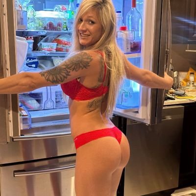 Fun loving Wisconsin with a wide side.... This is only private Twitter account