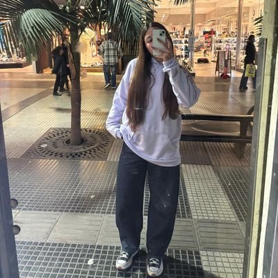 _amb4rrr's profile picture. 🐛...transmutare...🦋