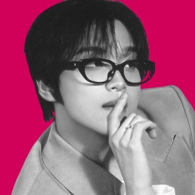 viscountes's profile picture. 