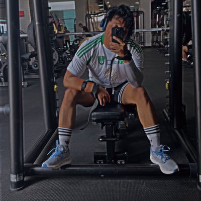 👷| @ALAHLI_FC 💚 @realmadrid 💙| 🏋️⚽️ | mopar or no car🔥❤️🖤 @RamyGamal | 💍W