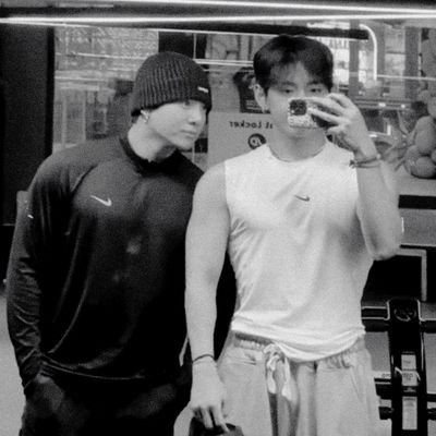 bluberryyyyy__'s profile picture. akun baca au🫶