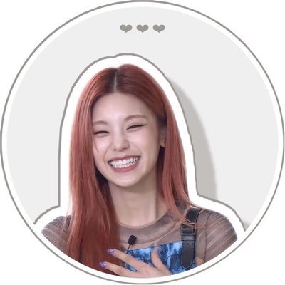 yezyizmine__'s profile picture. @ITZYofficial @JYPEITZY_JP