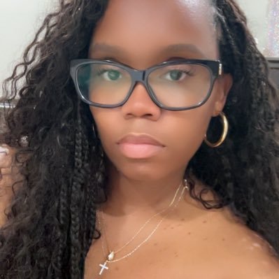 Ambivert. Foodie. Lover of all things aesthetically pleasing! Just trying to make it into The Pearly Gates!👑👩🏾🎓🎼♎️♠️✝️🍷 #ECEMatters #ResilienceMatters