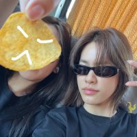 tarakkk:P (@thewholeworld77) 's Twitter Profile