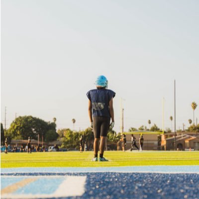 COMPTON HIGH SCHOOL(COMPTON , CA) NCAA ID# 2502509971 || 2027 - 5’11 185lbs ATH || IG/|| 3.5gpa