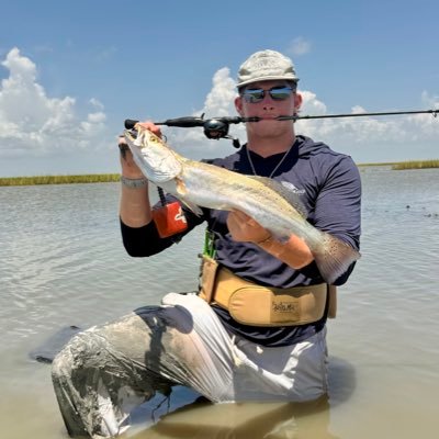 Coltonjames25's profile picture. @yalefootball                               @katyfootball