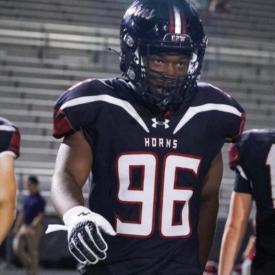 TJ_Onyi's profile picture. GA | Lambert High School c/o 2027 | DE/OLB | Long Jump 18’11 | 6’1 210 lbs | 4.75 forty | #678-677-1595 | 3.93 GPA
