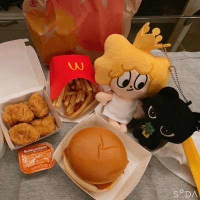 6U80tBLGaH84625's profile picture. SOLO参戦多めFANTARO🌻いろんな方とFANTAの話がしたい🌻FANTASTICS至上主義・勇征くん颯太くん❤︎地道に利久くんにも会いに\30↑/無言フォロー大歓迎です🌻日本各地にFANTA追いかけに行ってます🚀年齢関係なく推しのことが話せる推し友達ができたら嬉しいのでぜひよろしくお願いします🥰