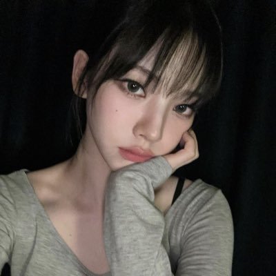 l6aaUgwQxXXPmDV's profile picture. Acid Black Cherry好きです