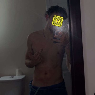 tysonjack589's profile picture. 18 years old (Bi) Huge GONNER BOY 🍆💦sub to my OF to get the real deal 😜😏 -Dm for some customs and collabs. 💸