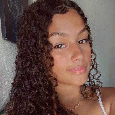 vitria_germano's profile picture. Gosto de imaginar como seria se o mundo fosse mais bom mais inovador diferente ingualavel