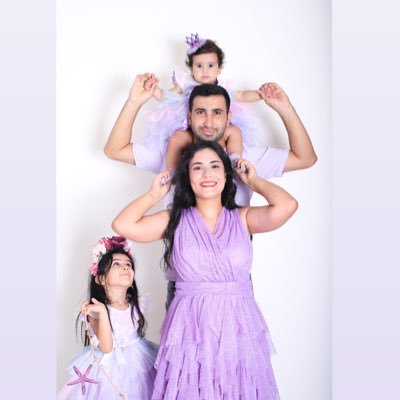 nazm_yazc's profile picture. BURASI BEŞİKTAŞ ALAYINA GİDER. Kalbinin yarısı SİYAH yarısı BEYAZ bir ADAM. #Omü 04.08.2019