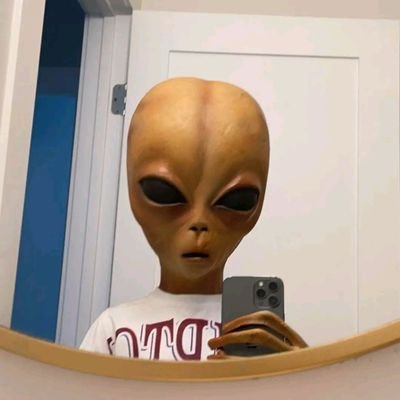 Alecboo1's profile picture. I'M REFINED