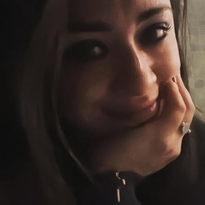 Abogada y Psicóloga. Mejorando ser humana.