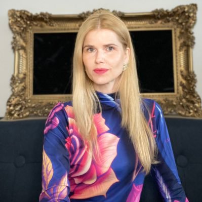 VAN REHM® ⎯ Designstudio for Visionaries — Fashion meets Identity ⎯ Design meets Strategy ⎯ Design · Art-Print · Mentoring · Retreats · DE | EN