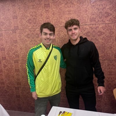 🔰NCFC🔰 Sausage roll enjoyer. 1/3 of @CanaryGuysPod Up the F*****g Yellas