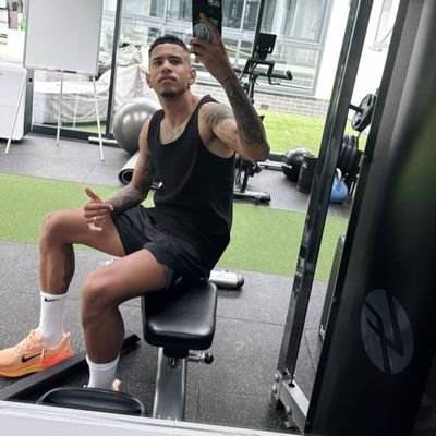 S. Supreme
A. Ambitious
M. mtherfuker 🇧🇷 🇬🇧
I eat it up like groceries